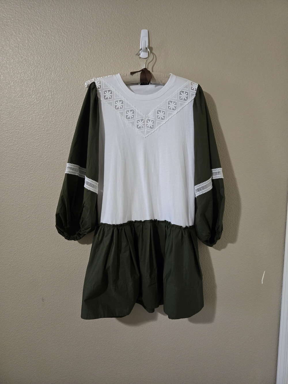 Tanya Taylor Olive Green Kirstie Mini Peasant Dress Size Medium NWT